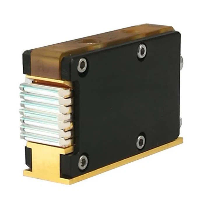 700W 976nm CW Vandkølet Vertical Stack Diode Laser